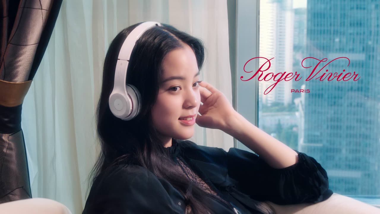 Roger Vivier - China Campaign