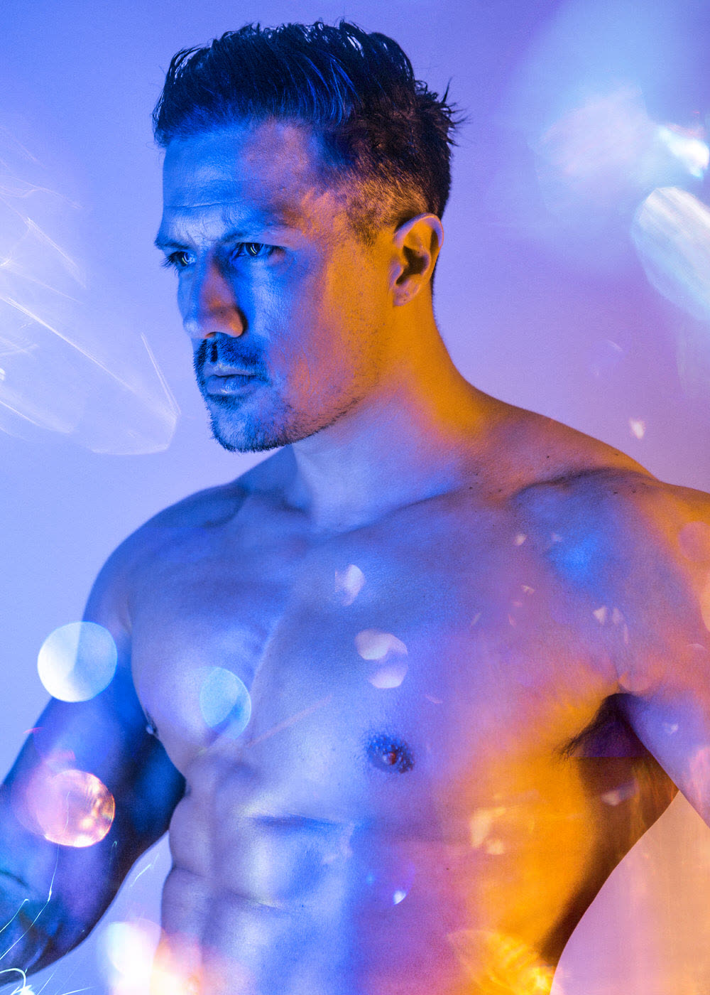 « Skindrop » editorial shooting. Model: Yuki, Philippe Witana & Mbali
Makeup by Kathryn Robbins Photography, Creative Direction and retouch by Olivier Hero Dressen